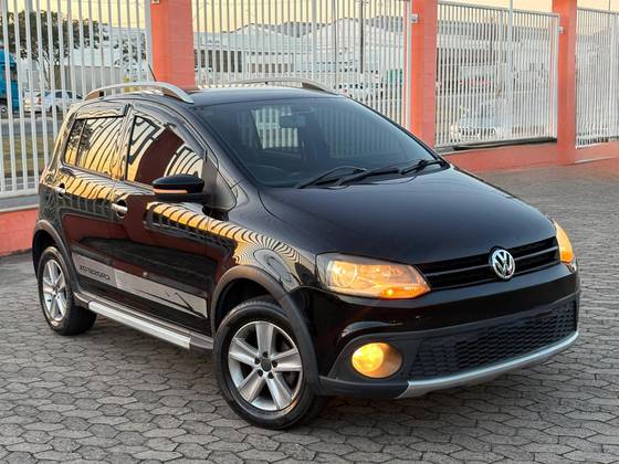 VOLKSWAGEN CROSSFOX 1.6 MI FLEX 8V 4P MANUAL VOLKSWAGEN CROSSFOX 1.6 MI FLEX 8V 4P MANUAL